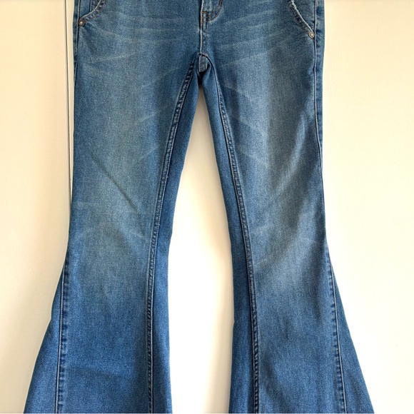 Free People We The Free Flare Low Rise Jeans Size 25 - Picture 3 of 10